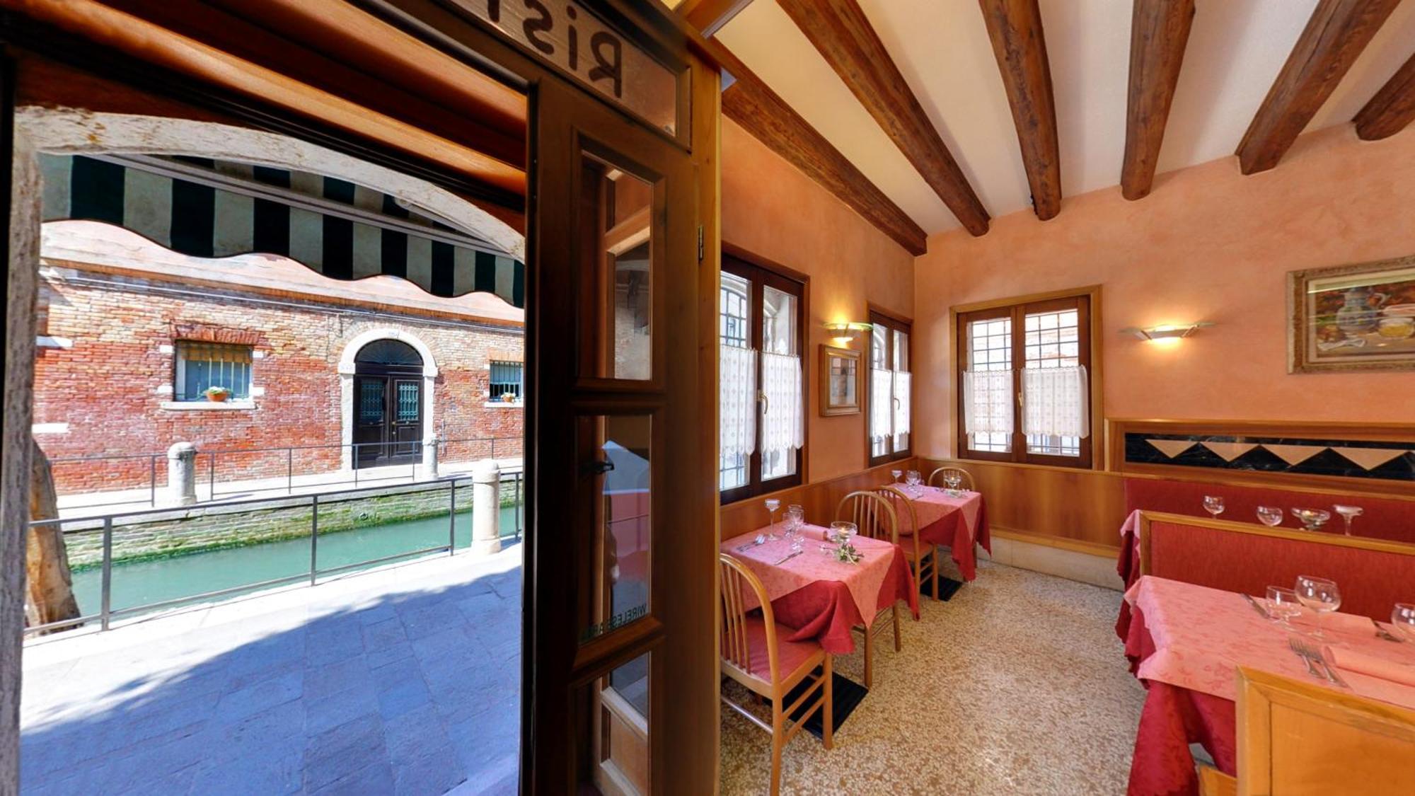 Ca' Messner 5 Leoni Hotel Venesia Bagian luar foto